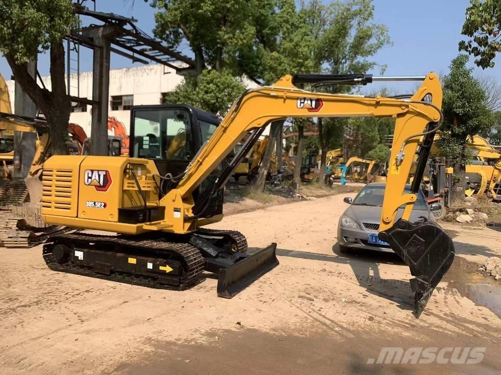 CAT 303.5 E Mini Escavadoras <7t