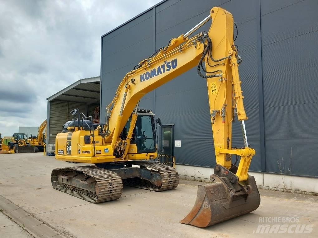 Komatsu PC210LCI-11 Escavadoras de rastos