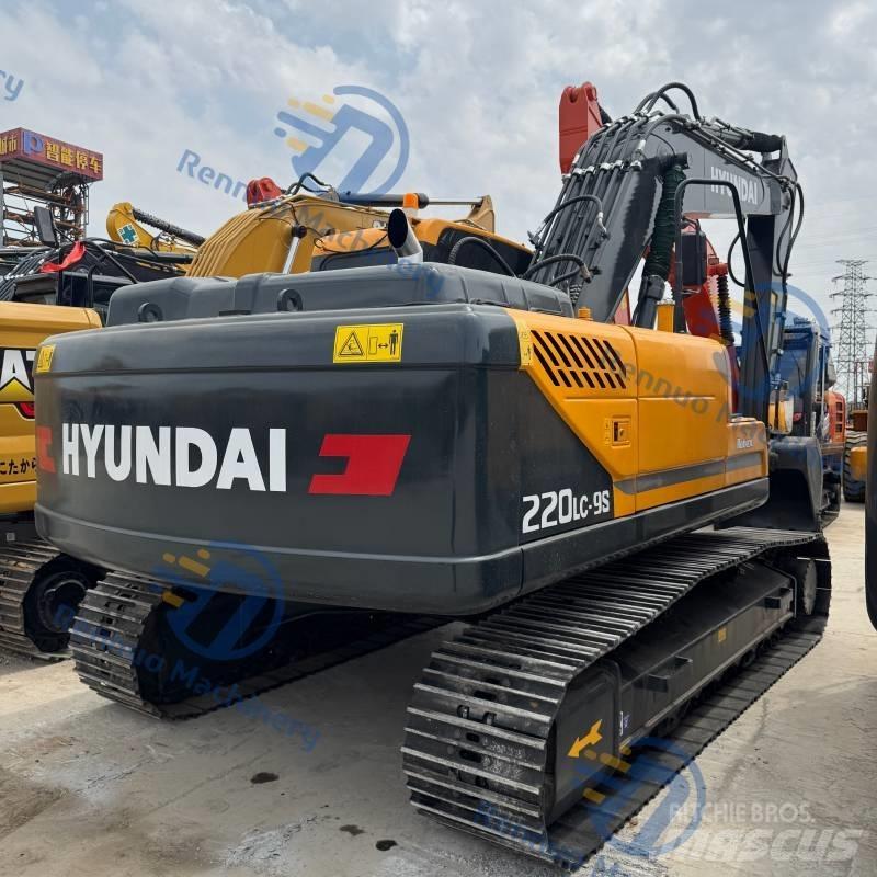 Hyundai R220-9S Escavadoras de rastos