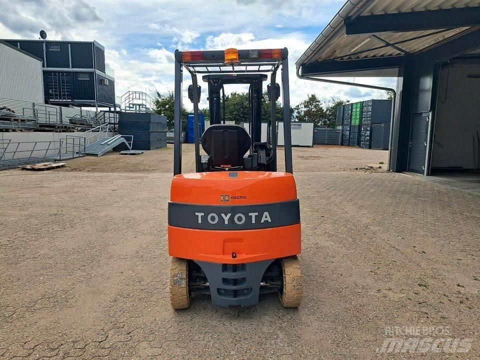 Toyota 7FBMF25 Construção - Outros
