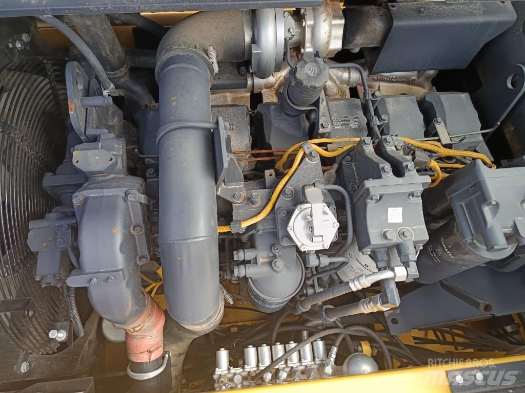 Komatsu PC450-8 Escavadoras de rastos