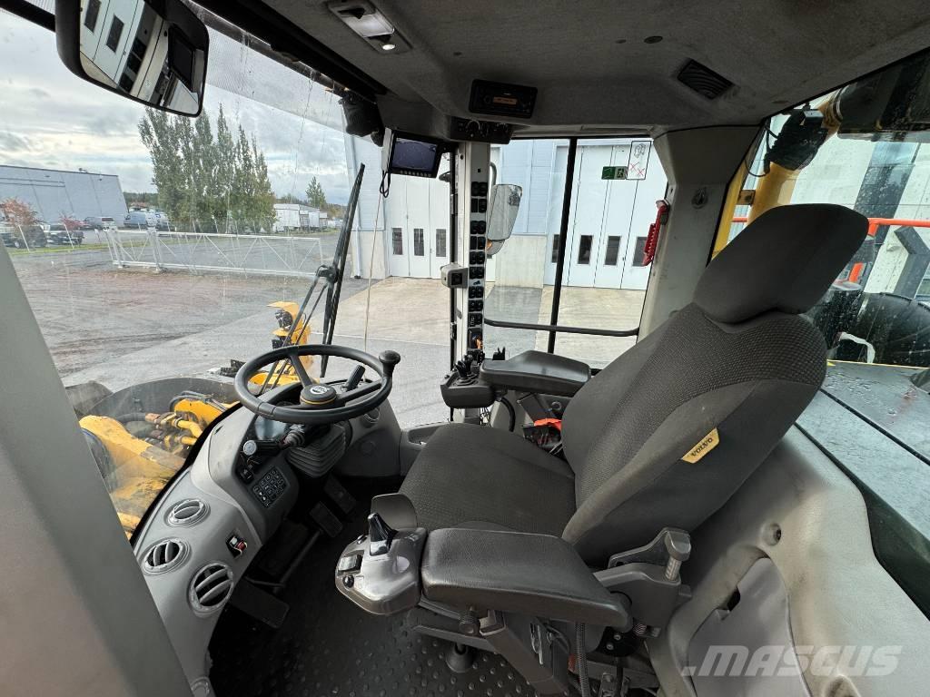 Volvo L 260 H Pás carregadoras de rodas