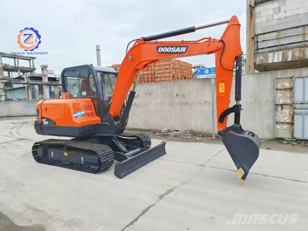 Doosan DX 55 Mini Escavadoras <7t