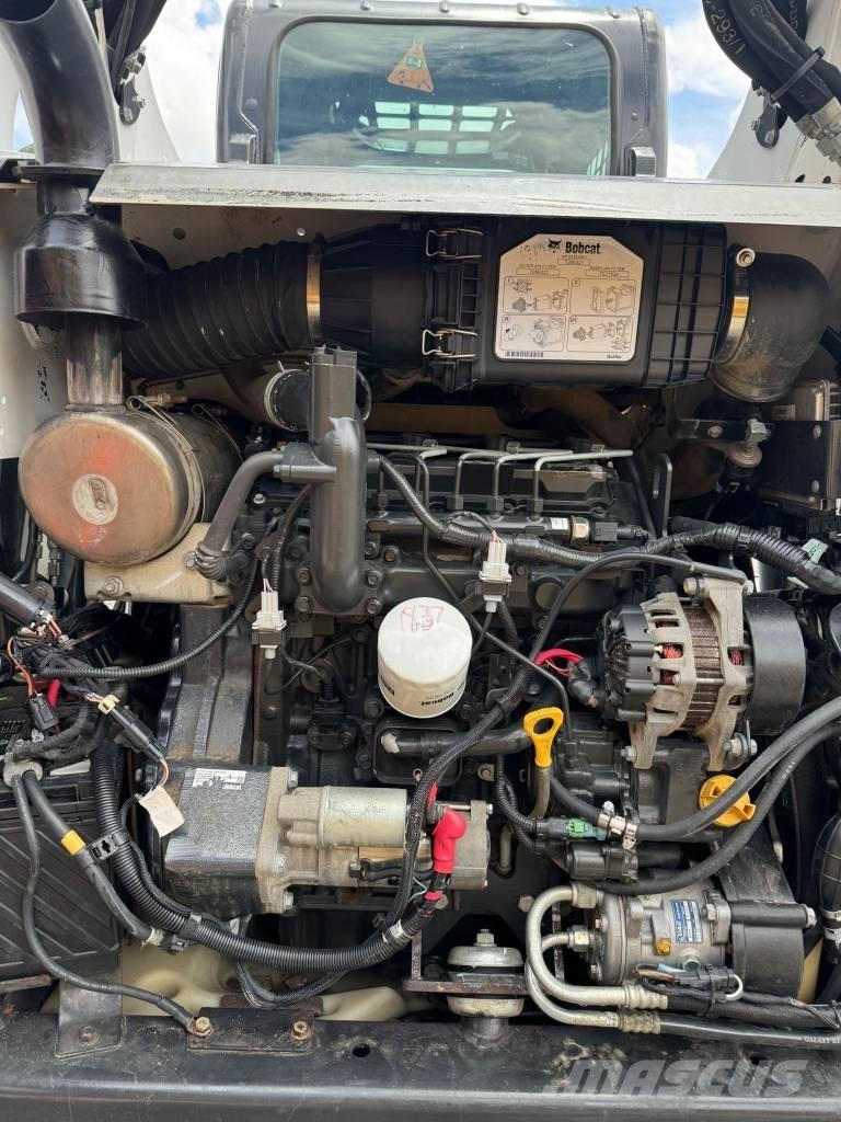 Bobcat T 590 Carregadoras de direcção deslizante