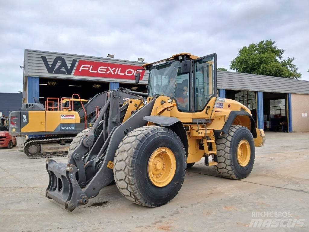 Volvo L 120 G Pás carregadoras de rodas