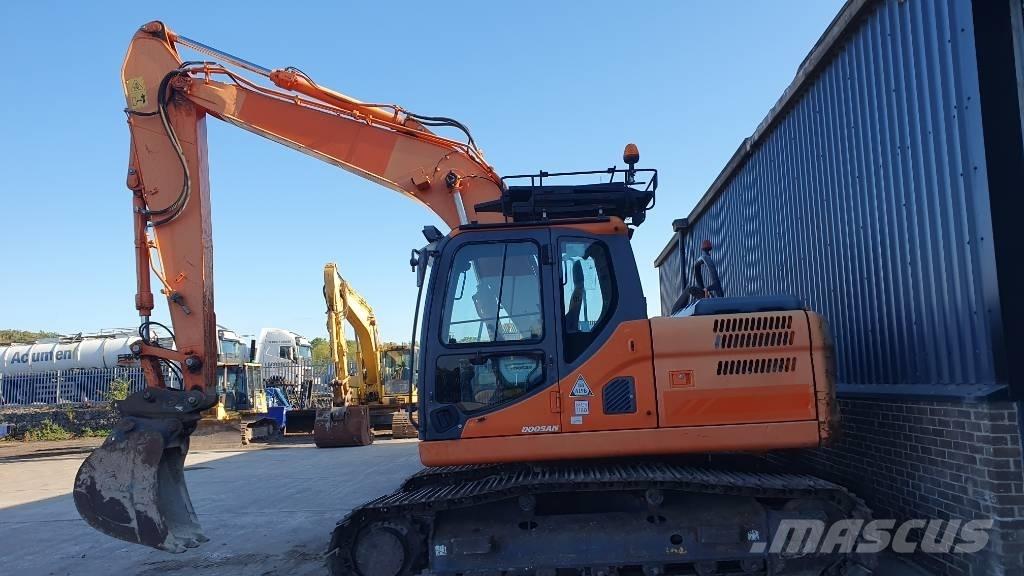 Doosan DX160LC-3 Escavadoras de rastos