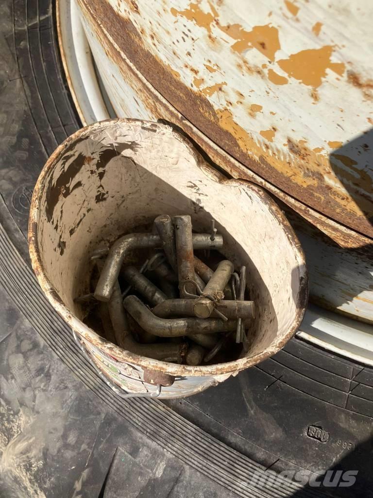  Paripyörät 18.4-38 Pneus Agrícolas