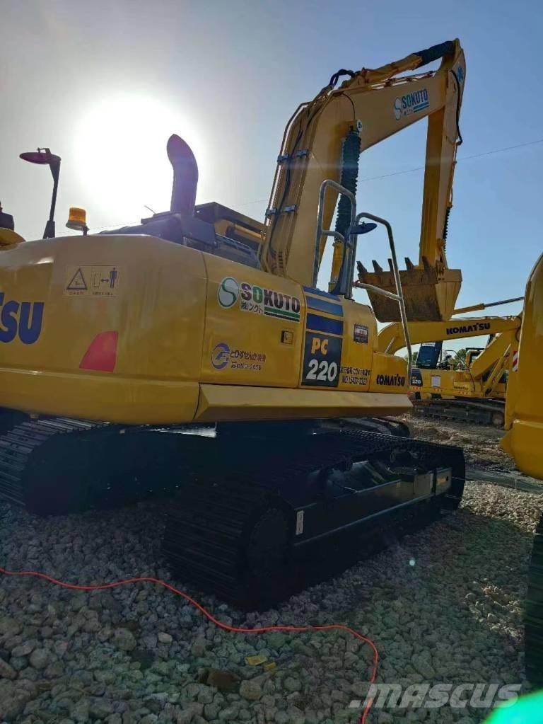 Komatsu PC 220-8 Escavadoras de rastos