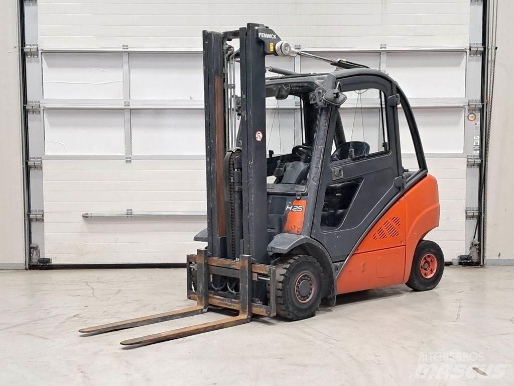 Linde H25D-01 Empilhadores Diesel