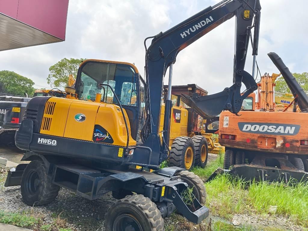 Hyundai R60W Mini Escavadoras <7t