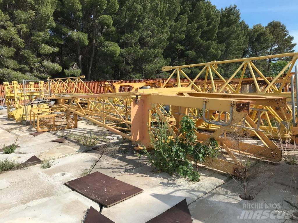Potain MD 220 Gruas de construção