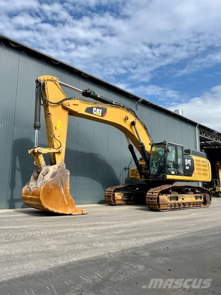 CAT 352F Escavadoras de rastos