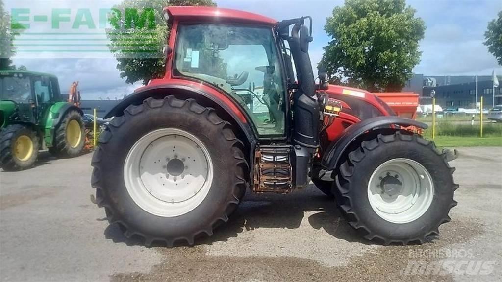 Valtra n174 Tratores Agrícolas usados