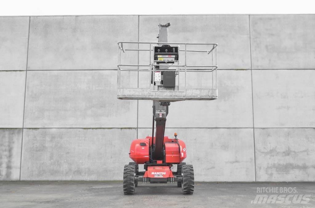 Manitou 200 ATJ Elevadores braços articulados