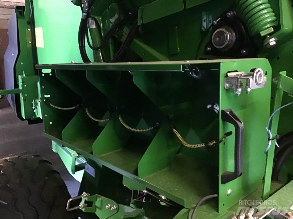 John Deere V461M Enfardadeira de rolos