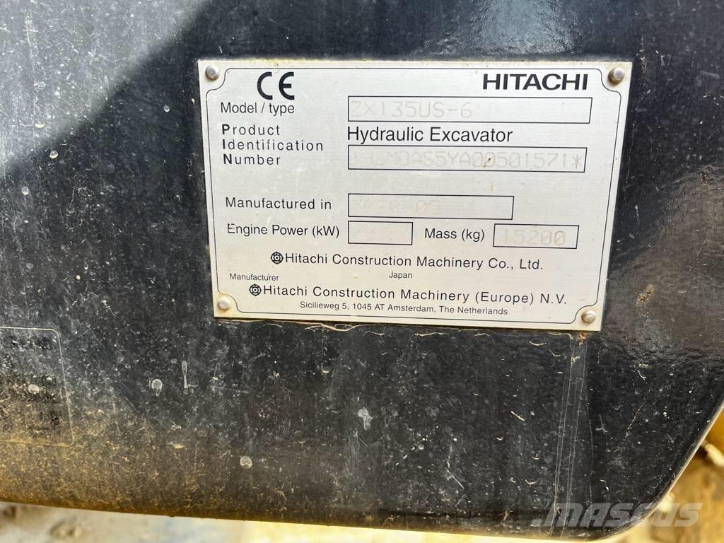 Hitachi ZX135US-6-2P Escavadoras de rastos