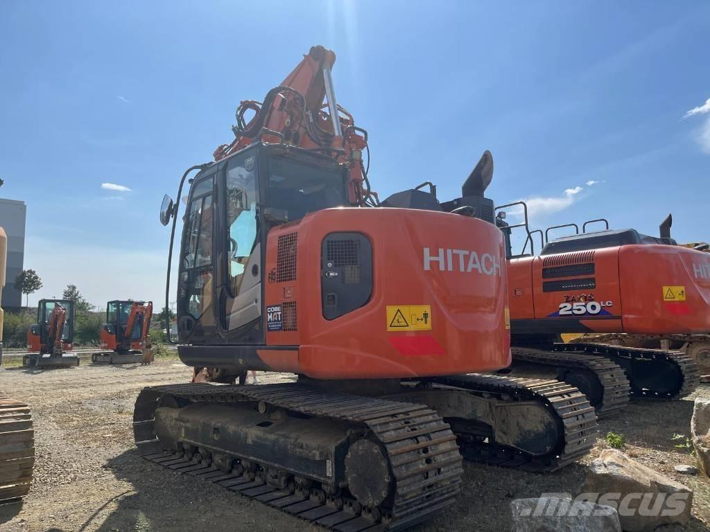 Hitachi ZX135US-6-2P Escavadoras de rastos