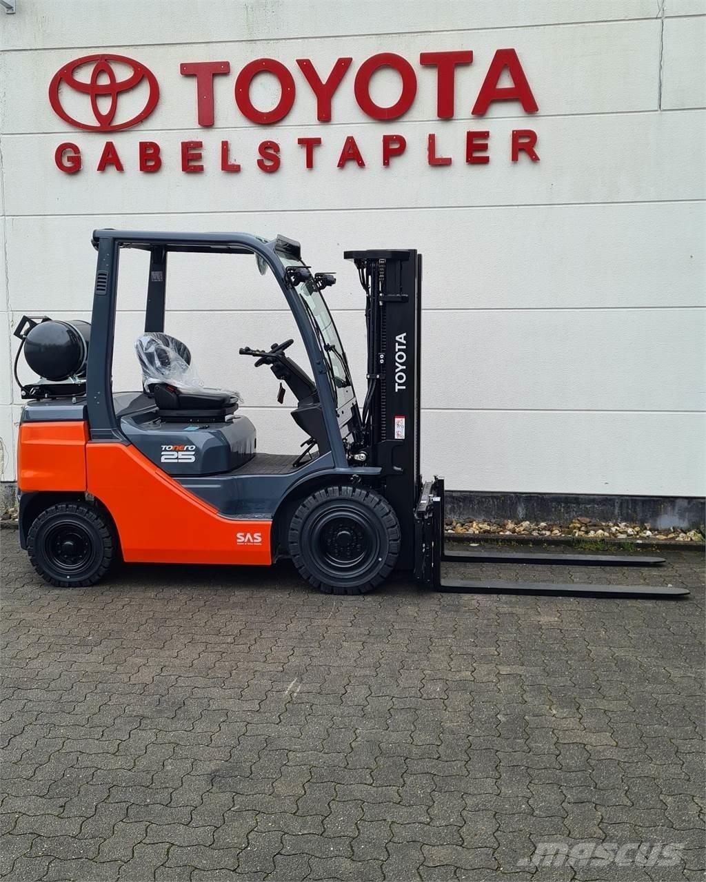 Toyota 02-8FGF25 Empilhadores a gás