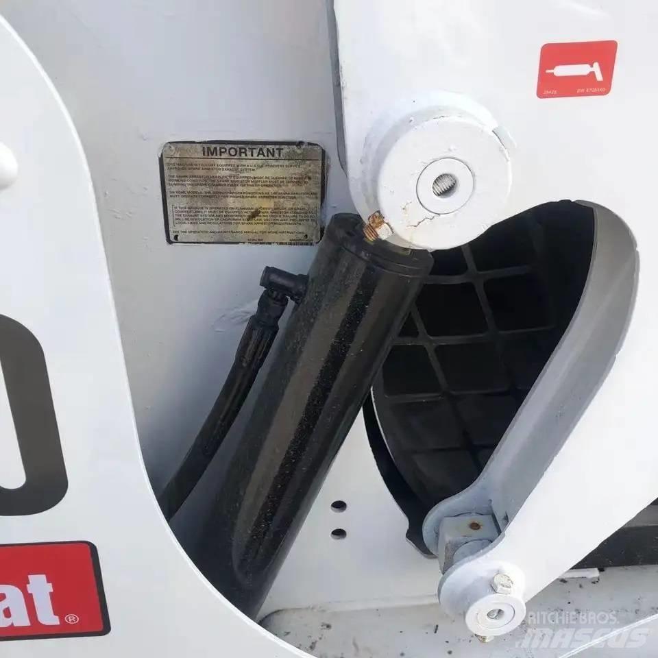 Bobcat S300 Carregadoras de direcção deslizante
