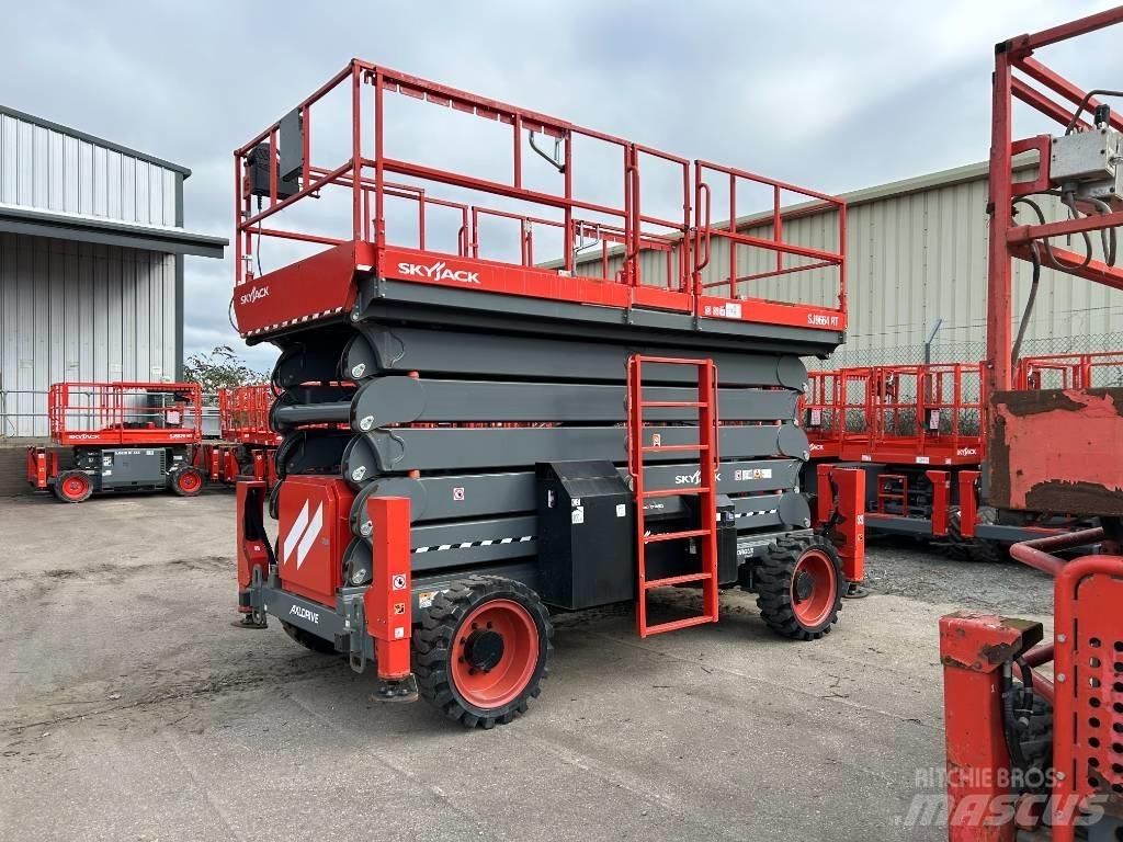 SkyJack sj 9664 RT Elevadores de tesoura