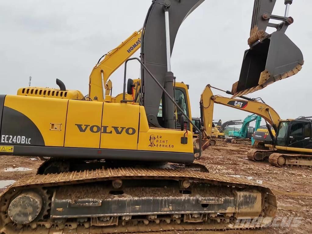 Volvo EC 240 B LC Escavadoras de rastos