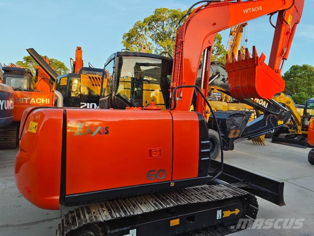 Hitachi ZX 60 Mini Escavadoras <7t
