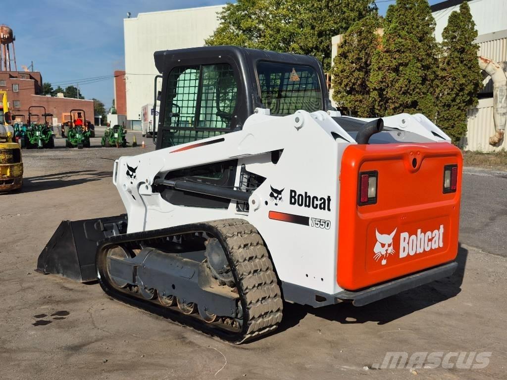 Bobcat T 550 Carregadoras de direcção deslizante