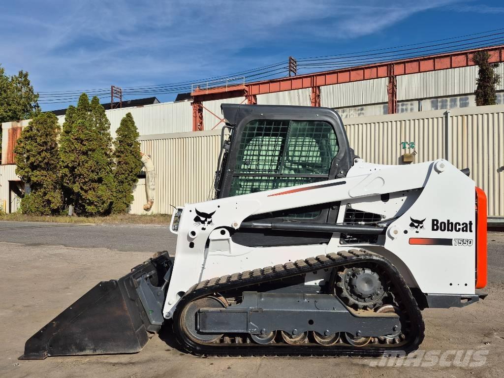 Bobcat T 550 Carregadoras de direcção deslizante