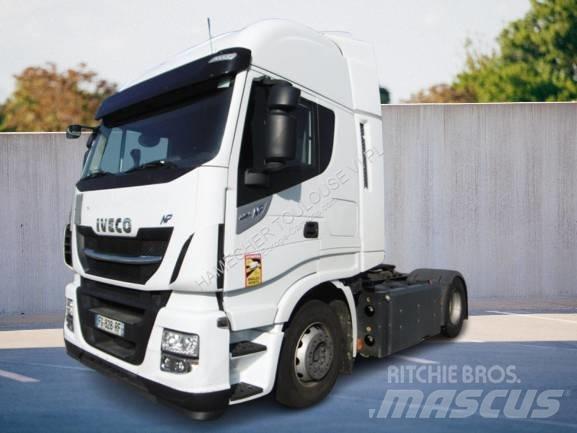 Iveco NP460 Tractores (camiões)