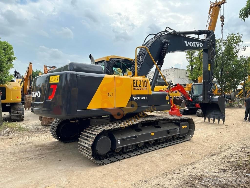 Volvo EC 210 B LC Escavadoras de rastos