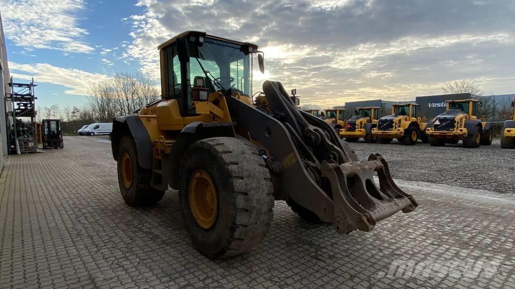 Volvo L 120 F Pás carregadoras de rodas