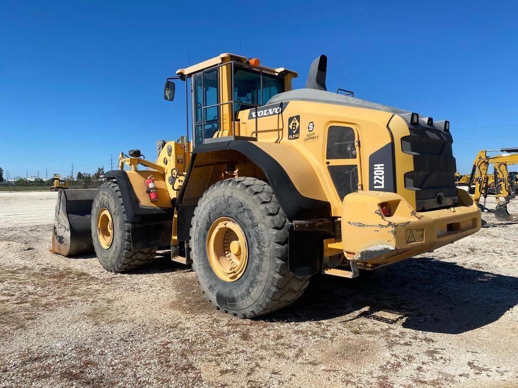 Volvo L 220 H Pás carregadoras de rodas