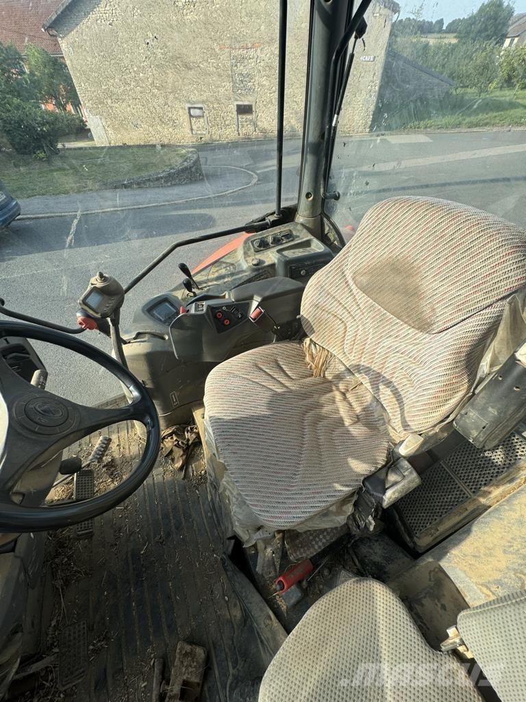 Kubota M135GX Tratores Agrícolas usados