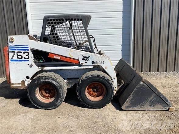 Bobcat 763 Carregadoras de direcção deslizante