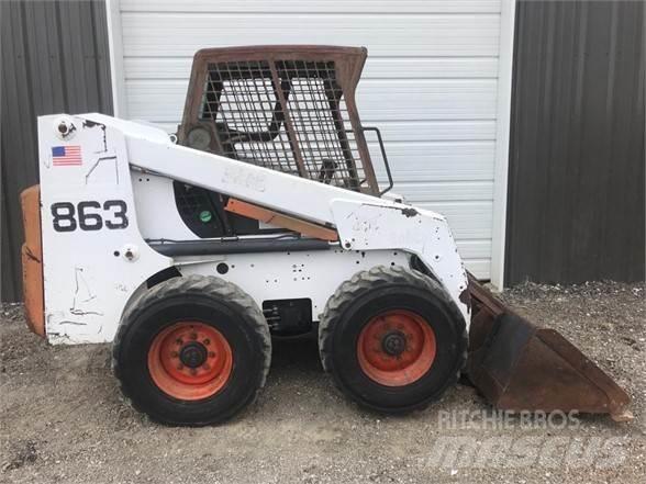 Bobcat 863 Carregadoras de direcção deslizante