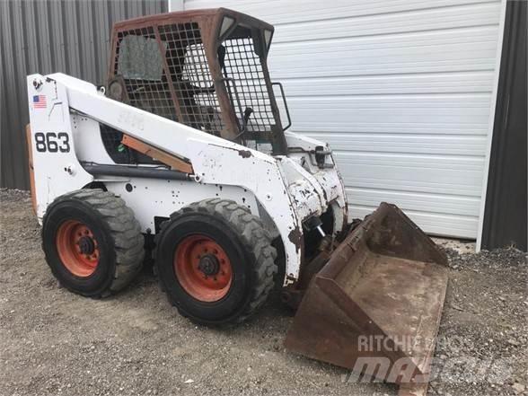 Bobcat 863 Carregadoras de direcção deslizante