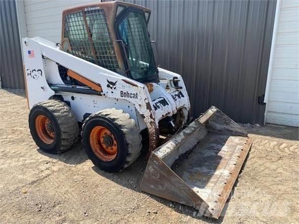 Bobcat 863 Carregadoras de direcção deslizante