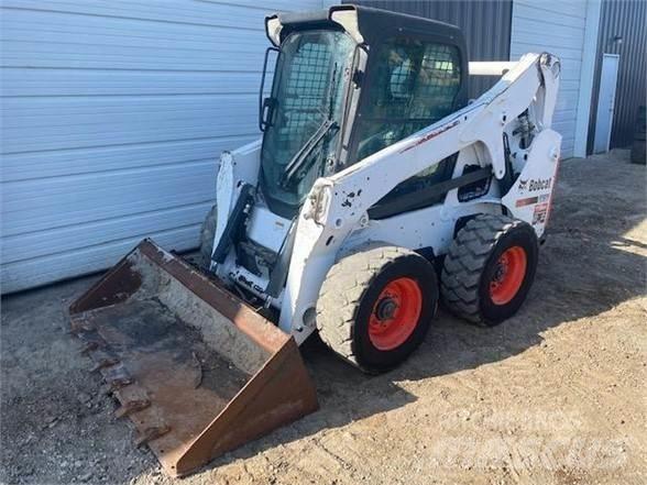 Bobcat S650 Carregadoras de direcção deslizante