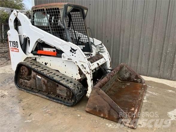 Bobcat T190 Carregadoras de direcção deslizante