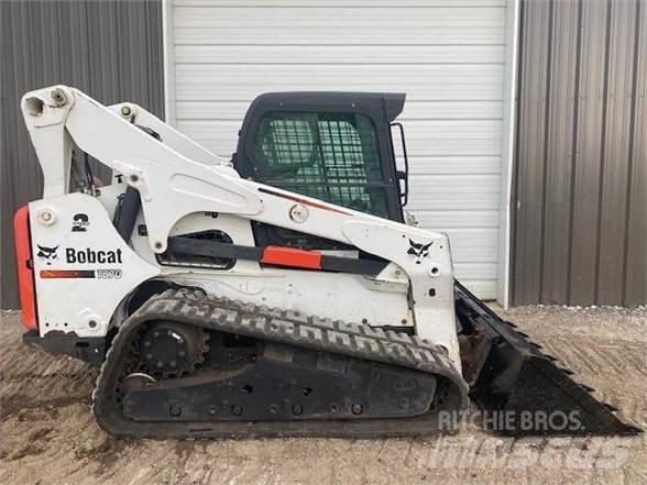Bobcat T870 Carregadoras de direcção deslizante