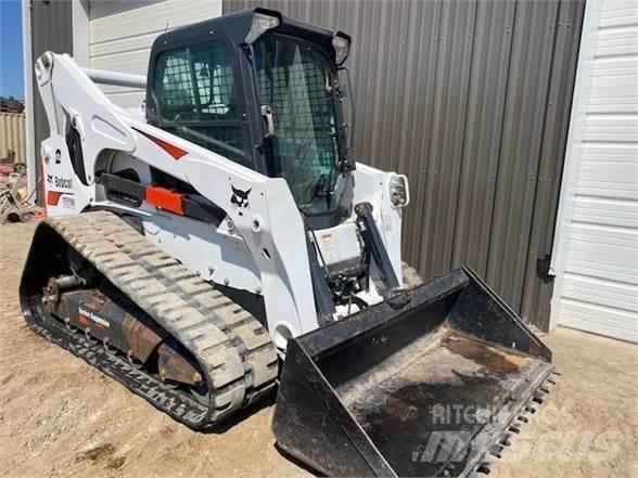 Bobcat T870 Carregadoras de direcção deslizante