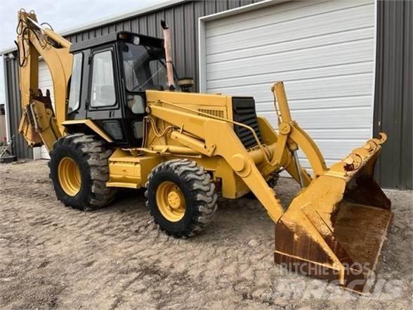 CAT 446B Retroescavadoras