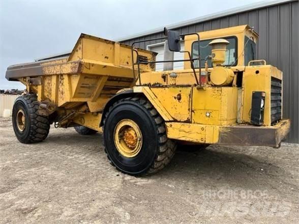CAT D25C Camiões articulados