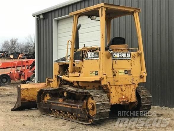 CAT D3C Dozers - Tratores rastos