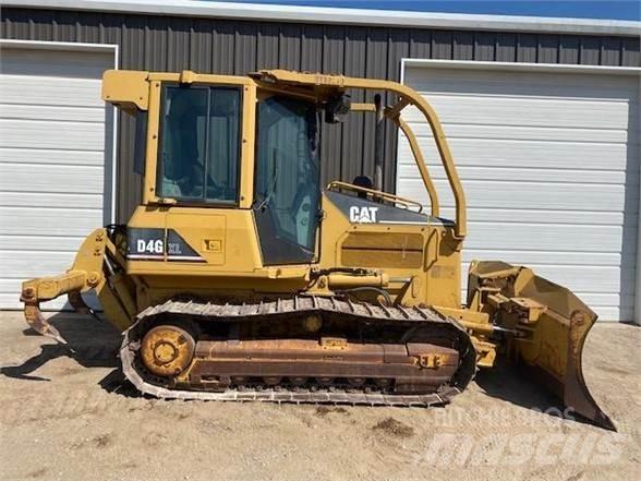 CAT D4G XL Dozers - Tratores rastos