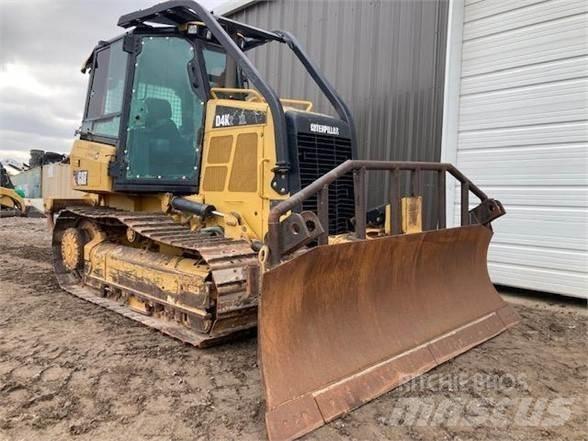 CAT D4K2 LGP Dozers - Tratores rastos