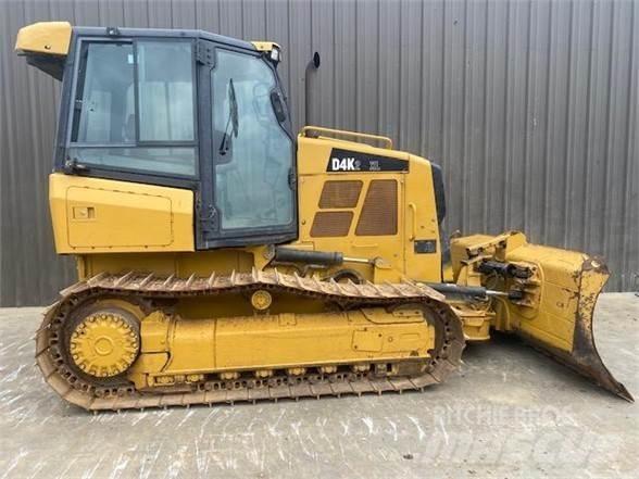 CAT D4K2 XL Dozers - Tratores rastos