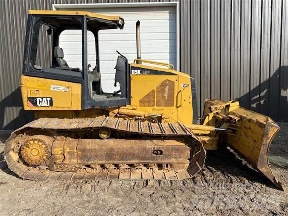 CAT D5K LGP Dozers - Tratores rastos