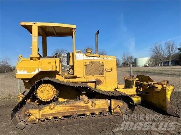 CAT D5M LGP Dozers - Tratores rastos