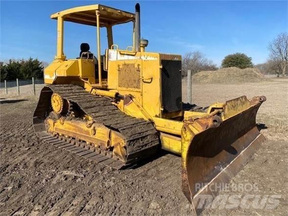 CAT D5M LGP Dozers - Tratores rastos